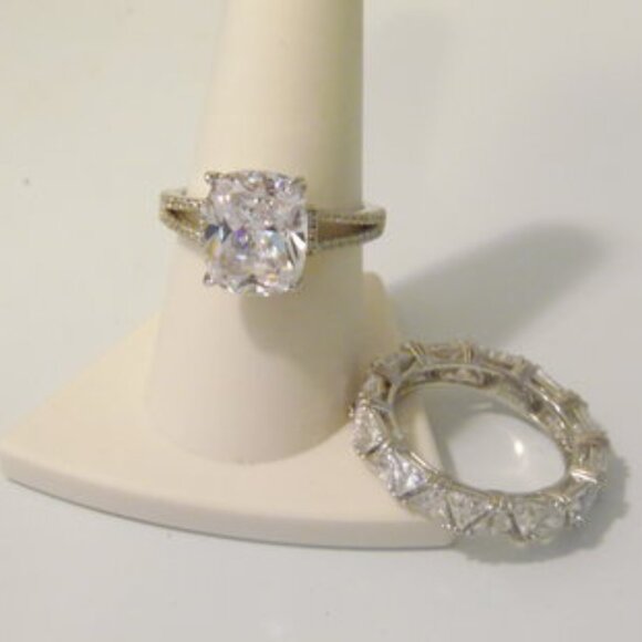 Radiance by Absolute Cushion-cut Simulated Diamond & Eternity Band 9 - Picture 3 of 7